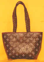 woman leather bag by art export bali indonesia