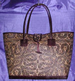 woman woven handbag by art export bali indonesia