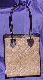 woman woven handbag by art export bali indonesia