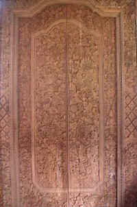 building a home, wood doors, art, bali indonesia